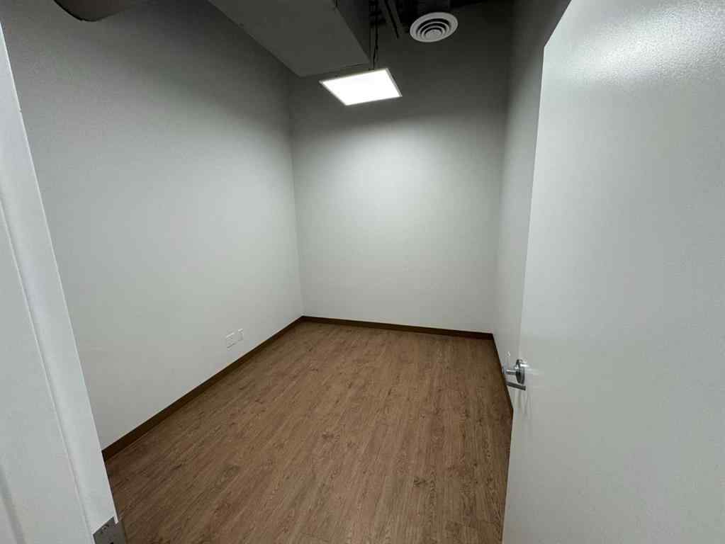 MLS® A2102992 - Unit #203 11745 105 Street  in Royal Oaks Grande Prairie, Commercial