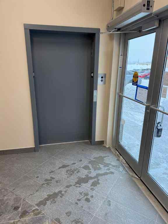 MLS® A2102998 - Unit #206 11745 105 Street  in Royal Oaks Grande Prairie, Commercial