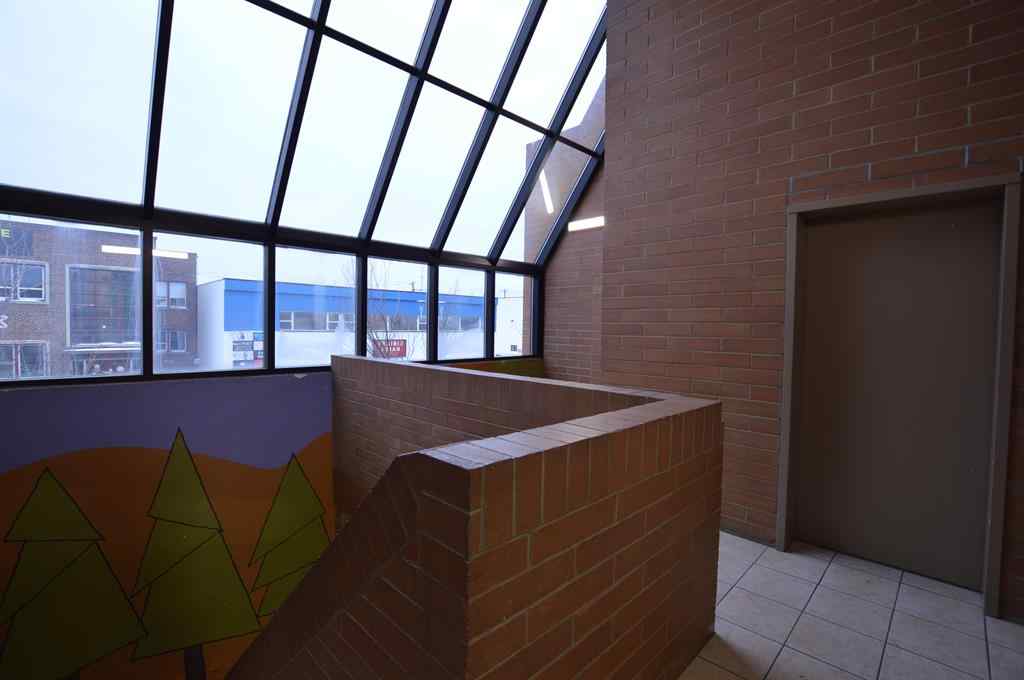 MLS® A2103766 - Unit #200 B 10006 101 Avenue  in Central Business District Grande Prairie, Commercial