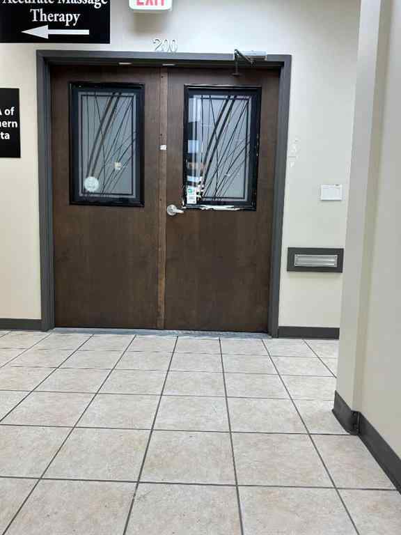 MLS® A2103766 - Unit #200 B 10006 101 Avenue  in Central Business District Grande Prairie, Commercial