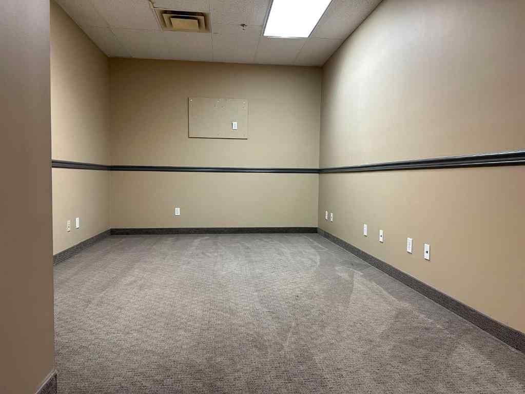 MLS® A2103766 - Unit #200 B 10006 101 Avenue  in Central Business District Grande Prairie, Commercial
