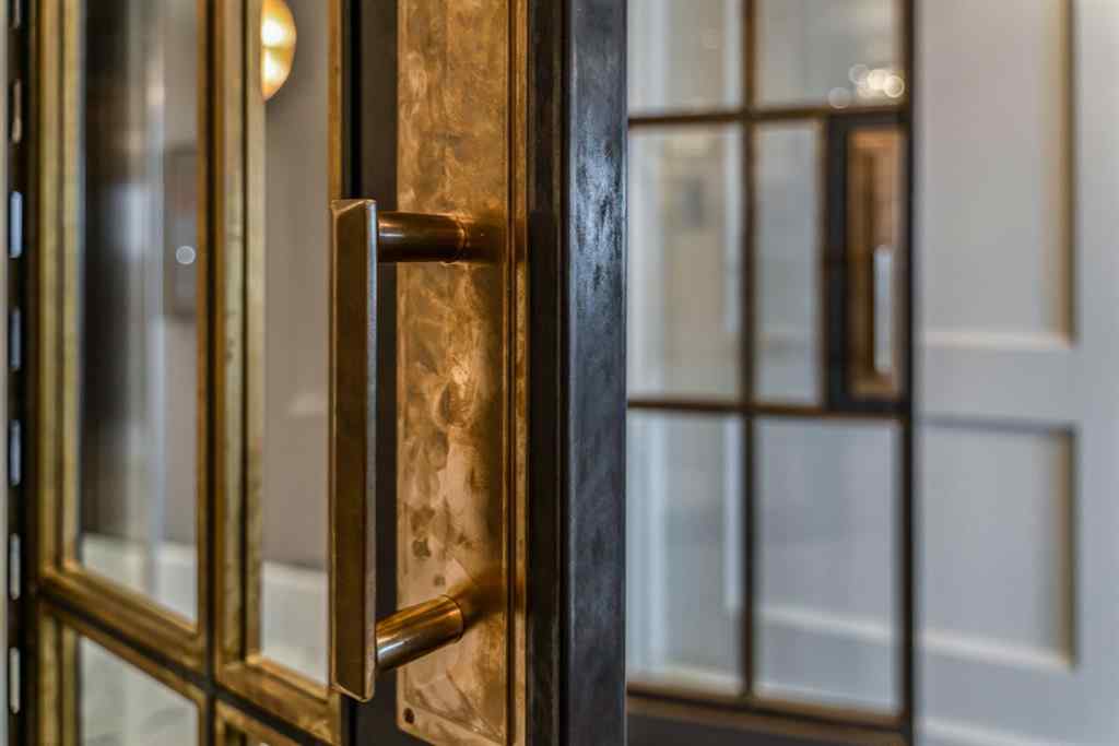 MLS® A2104572 - Unit #1307 738 1 Avenue SW in Eau Claire Calgary, Residential