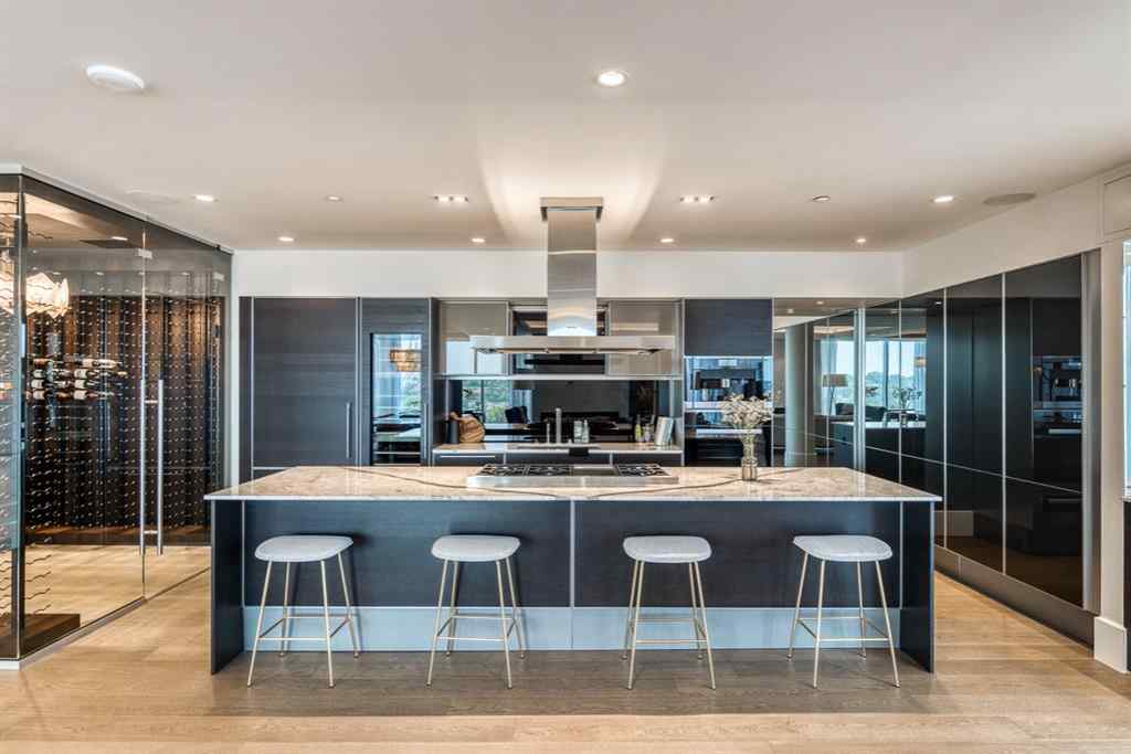 MLS® A2104572 - Unit #1307 738 1 Avenue SW in Eau Claire Calgary, Residential