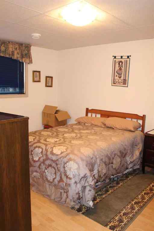 MLS® A2104682 - 725 7th Avenue NW in NONE Manning, Residential