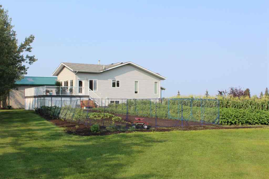 MLS® A2104682 - 725 7th Avenue NW in NONE Manning, Residential