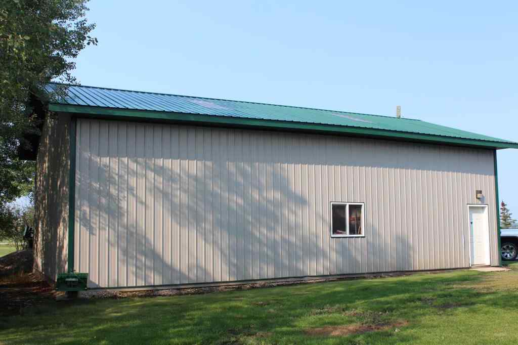 MLS® A2104682 - 725 7th Avenue NW in NONE Manning, Residential