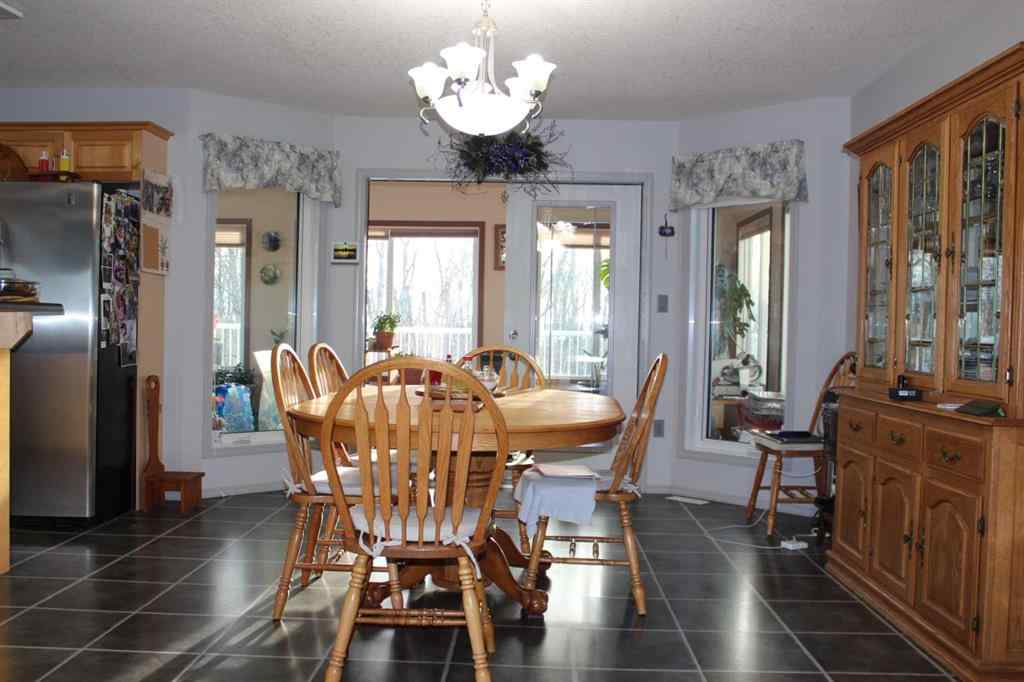 MLS® A2104682 - 725 7th Avenue NW in NONE Manning, Residential