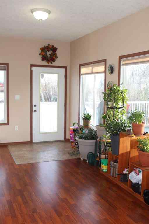 MLS® A2104682 - 725 7th Avenue NW in NONE Manning, Residential