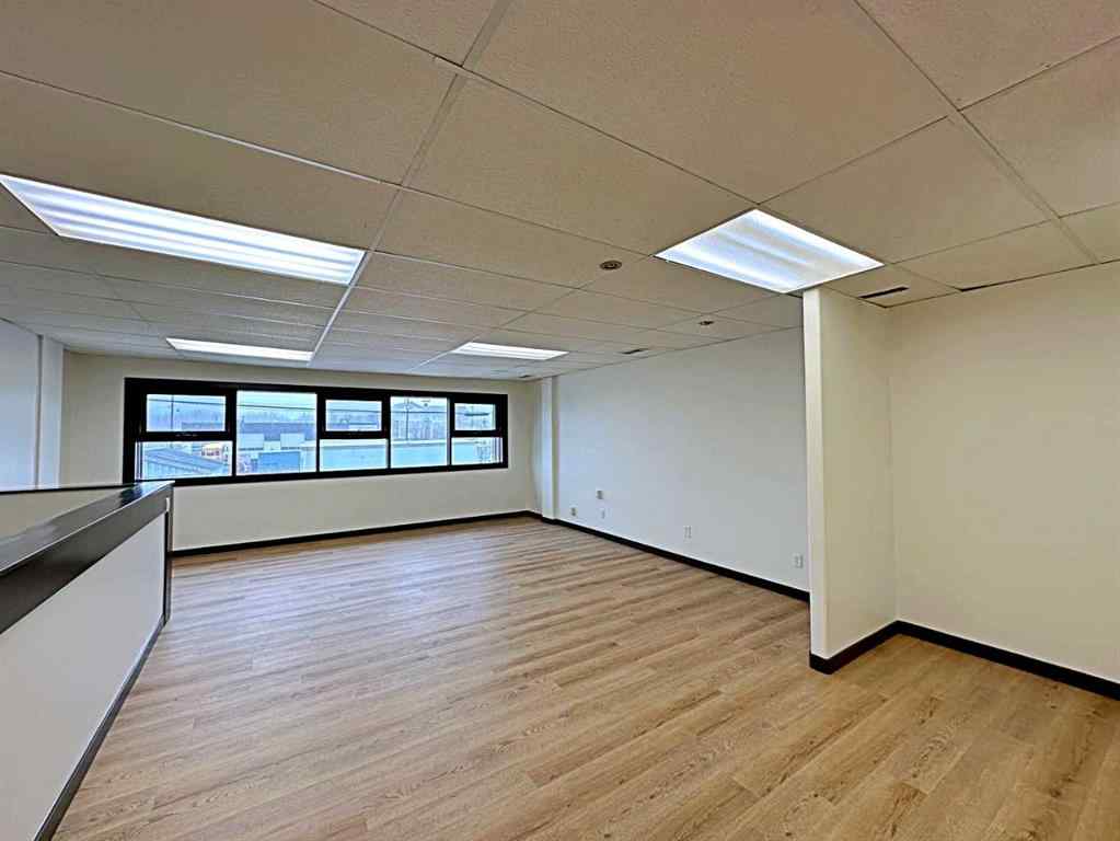 MLS® A2104945 - Unit #Upper 8109 Fraser Avenue  in Downtown Fort McMurray, Commercial