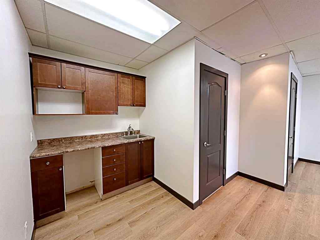MLS® A2104945 - Unit #Upper 8109 Fraser Avenue  in Downtown Fort McMurray, Commercial