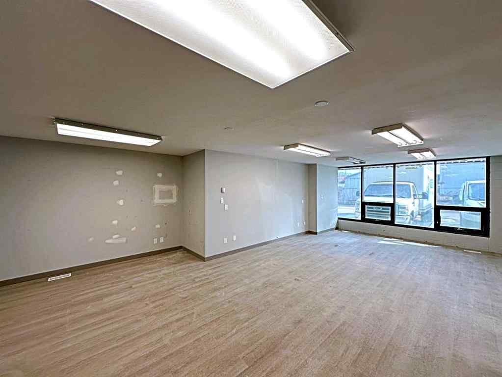 MLS® A2104949 - 8109 Fraser Avenue  in Downtown Fort McMurray, Commercial