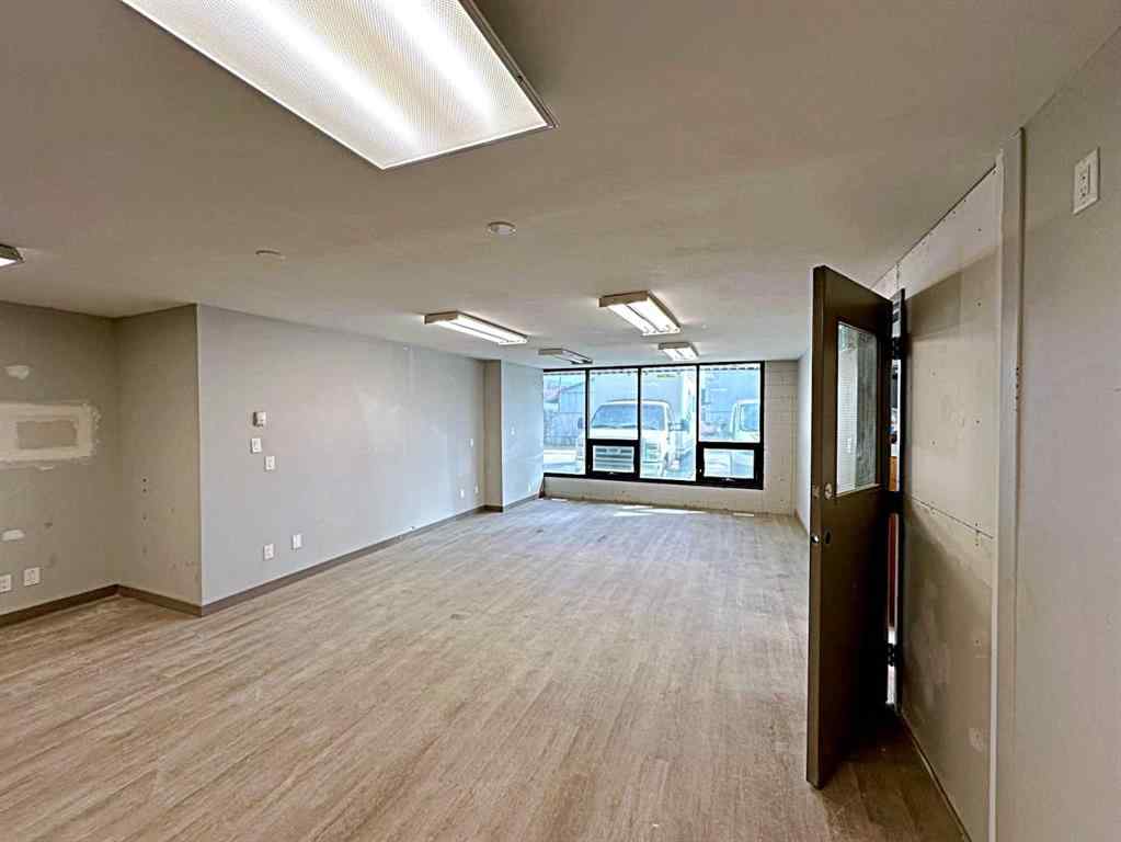 MLS® A2104949 - 8109 Fraser Avenue  in Downtown Fort McMurray, Commercial