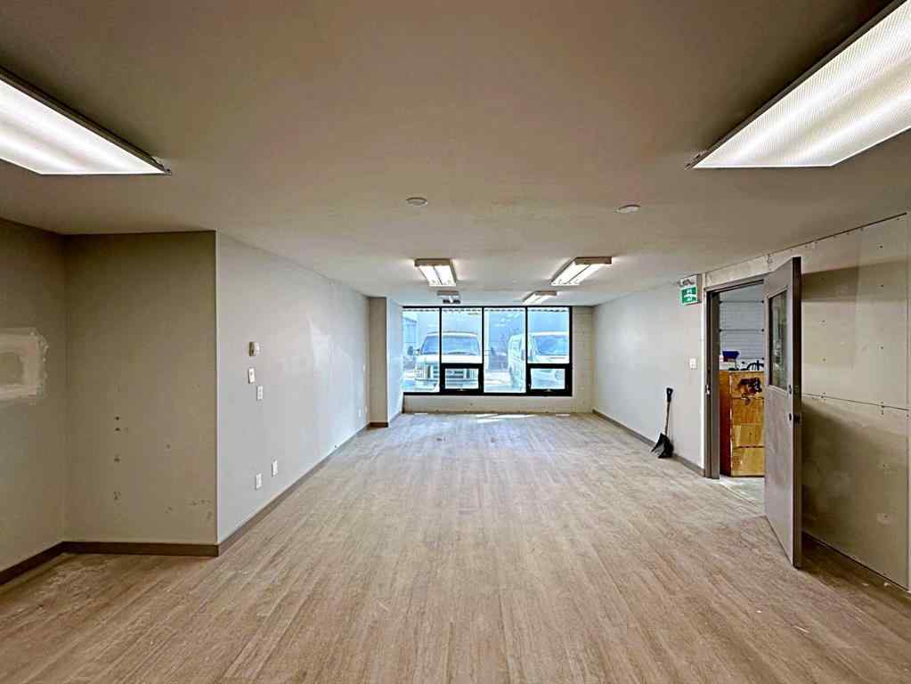 MLS® A2104949 - 8109 Fraser Avenue  in Downtown Fort McMurray, Commercial