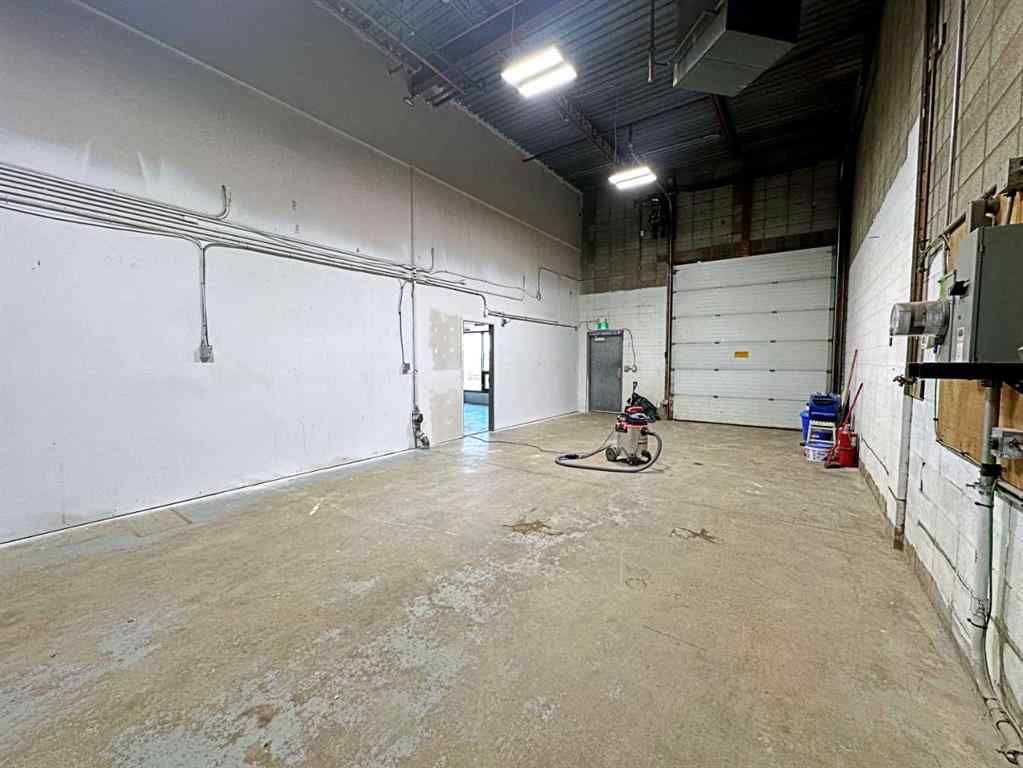 MLS® A2104949 - 8109 Fraser Avenue  in Downtown Fort McMurray, Commercial