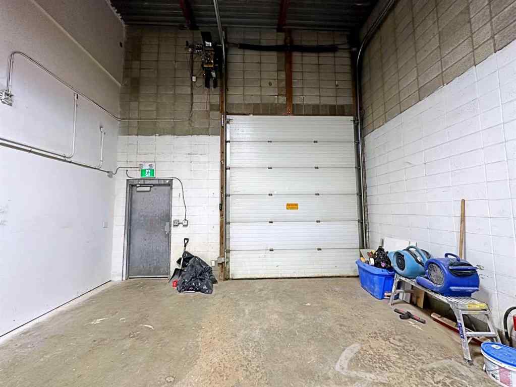MLS® A2104949 - 8109 Fraser Avenue  in Downtown Fort McMurray, Commercial