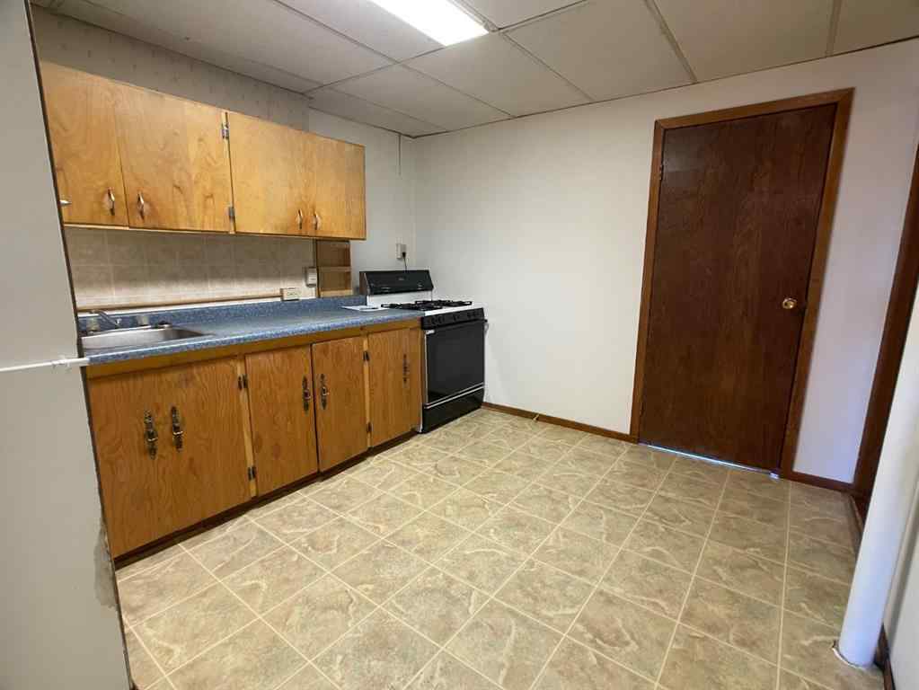 MLS® A2105064 - Unit #1-6 5109 50th Street   in NONE High Prairie, Multi-Family