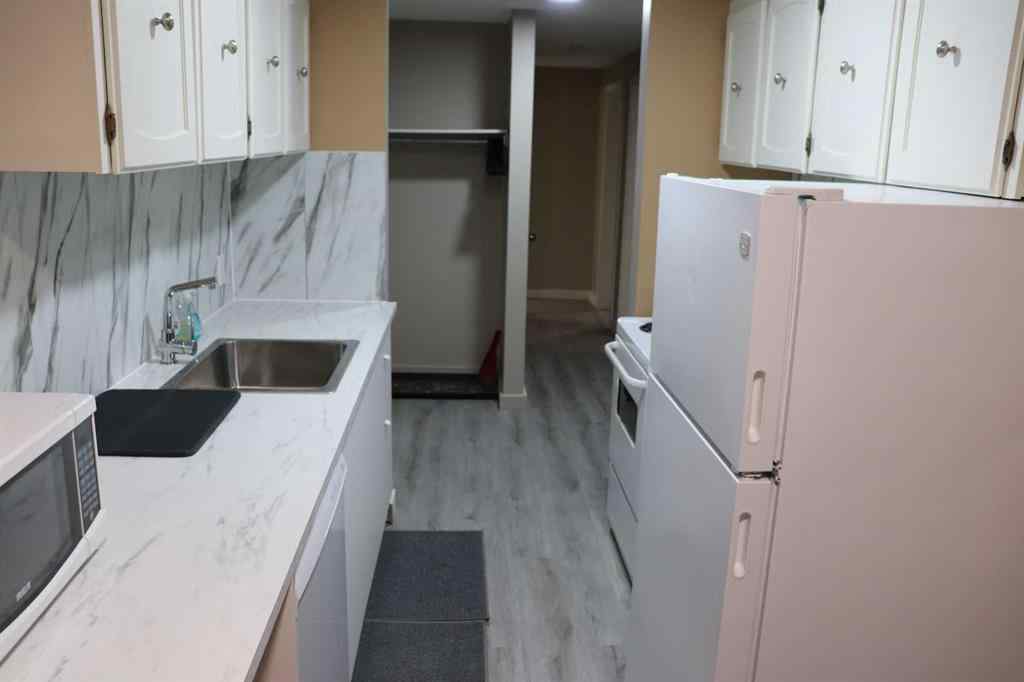 MLS® A2105372 - Unit #3 506 41 Street   in NONE Edson, Residential