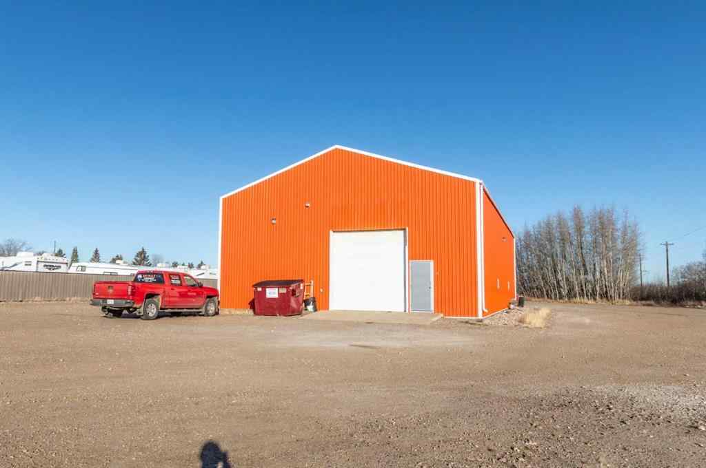 MLS® A2105601 - 4204 50 Avenue  in East Industrial Park Stettler, Commercial