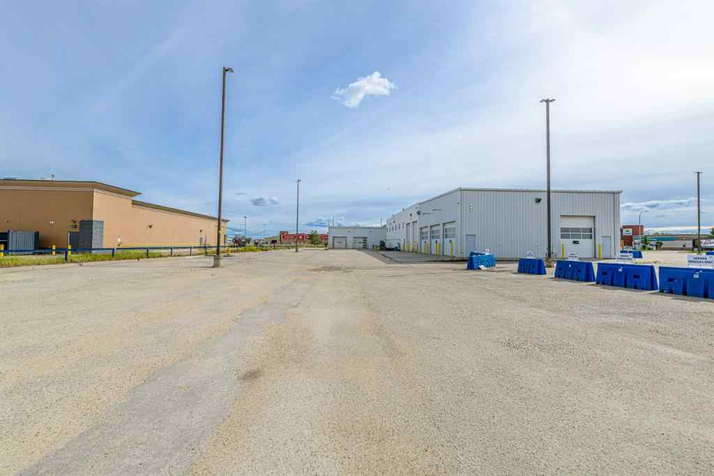 MLS® A2106059 - 10101 112 Street  in Gateway Grande Prairie, Commercial