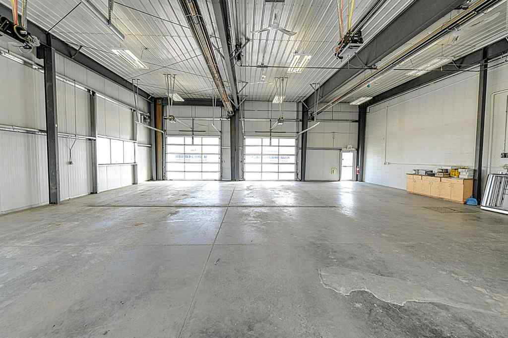 MLS® A2106067 - 10101 112 Street  in Gateway Grande Prairie, Commercial