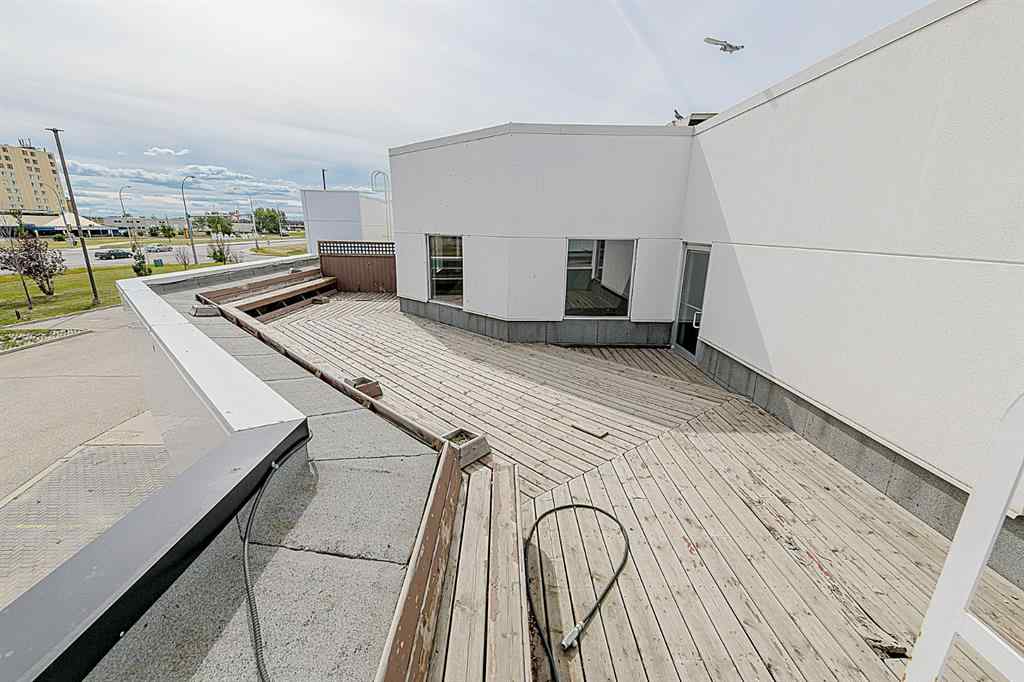 MLS® A2106067 - 10101 112 Street  in Gateway Grande Prairie, Commercial