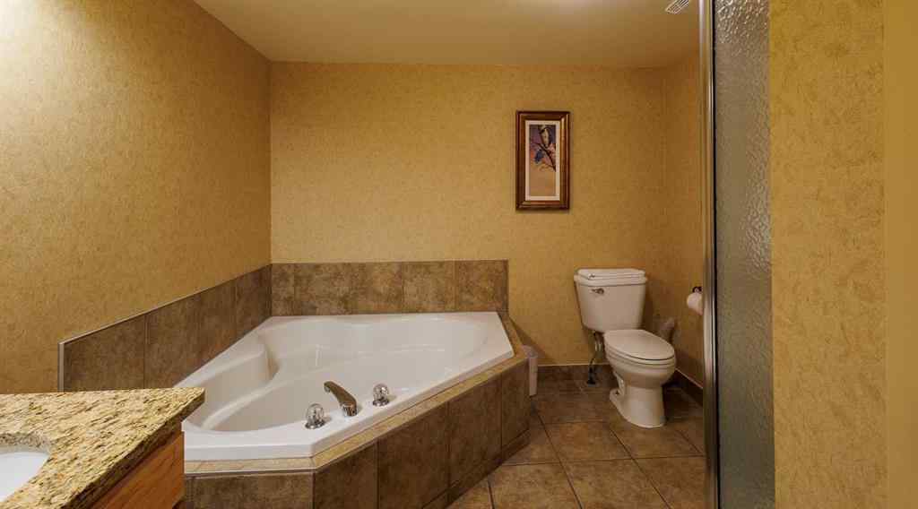 MLS® A2106379 - Unit #505 & 506 401 4 Street  in Elkwater Rural Cypress County, Residential