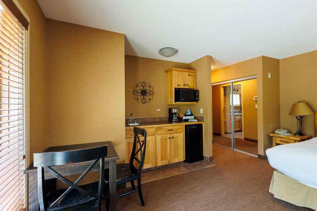 MLS® A2106379 - Unit #505 & 506 401 4 Street  in Elkwater Rural Cypress County, Residential