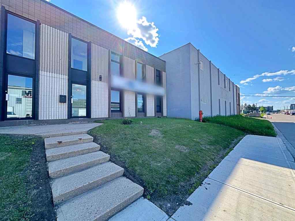 MLS® A2111564 - 8127 Fraser Avenue  in Downtown Fort McMurray, Commercial