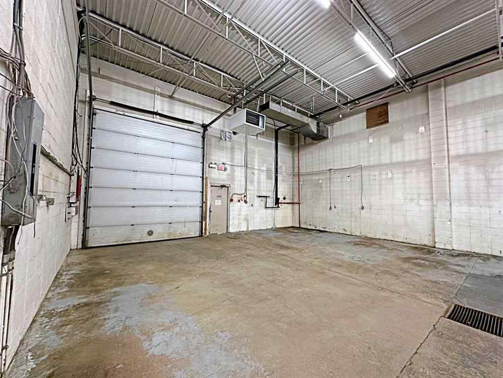 MLS® A2111564 - 8127 Fraser Avenue  in Downtown Fort McMurray, Commercial