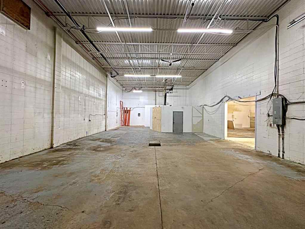 MLS® A2111564 - 8127 Fraser Avenue  in Downtown Fort McMurray, Commercial