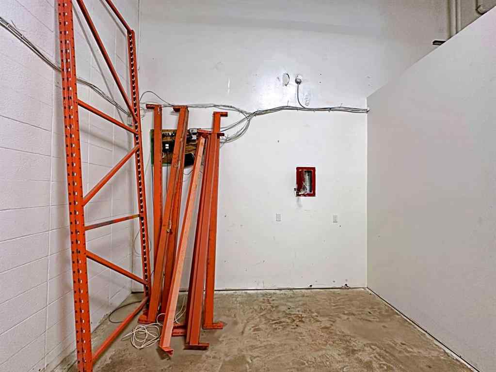 MLS® A2111564 - 8127 Fraser Avenue  in Downtown Fort McMurray, Commercial