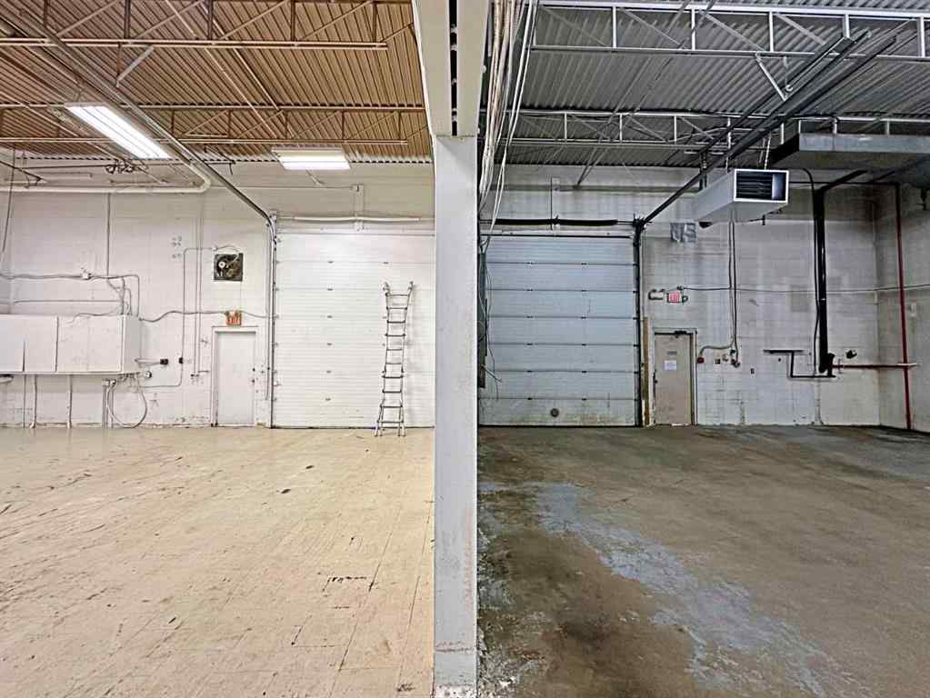 MLS® A2111564 - 8127 Fraser Avenue  in Downtown Fort McMurray, Commercial