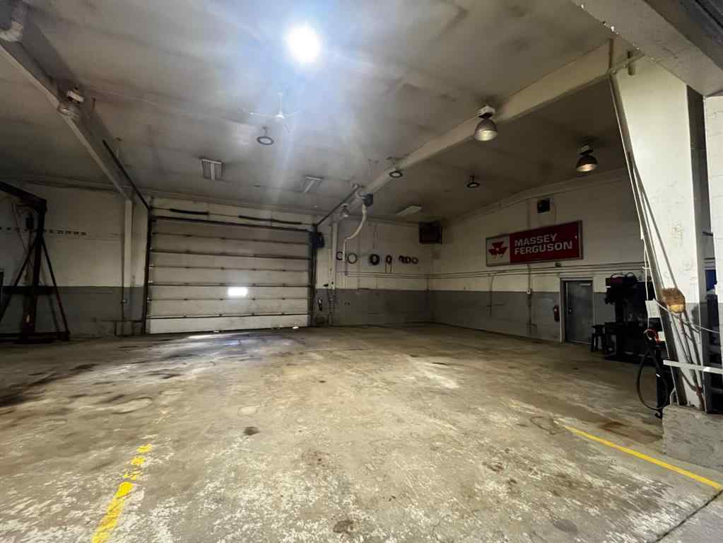 MLS® A2113262 - 4912 50 Street  in Dewberry Dewberry, Commercial