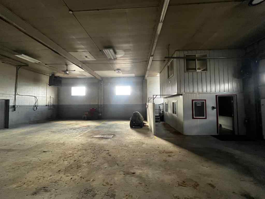 MLS® A2113262 - 4912 50 Street  in Dewberry Dewberry, Commercial