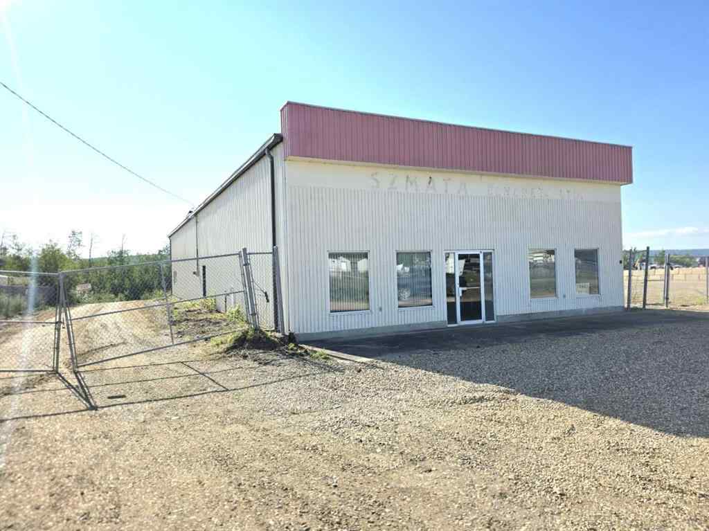MLS® A2113965 - 10601 77 Street  in Industrial Area Peace River, Commercial