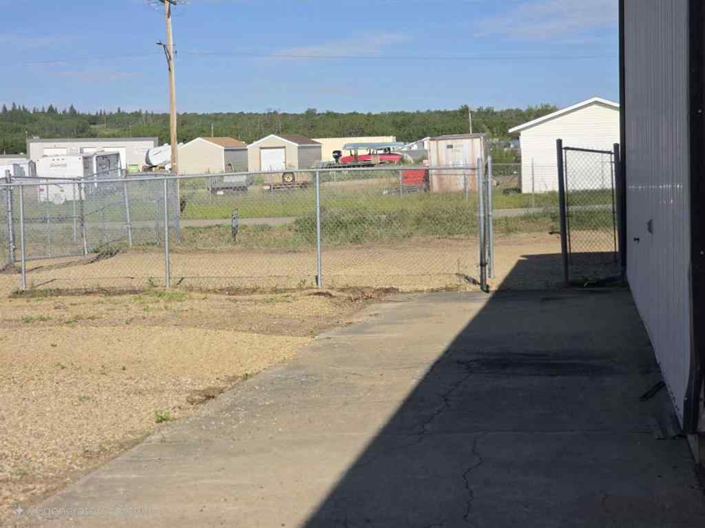 MLS® A2113965 - 10601 77 Street  in Industrial Area Peace River, Commercial