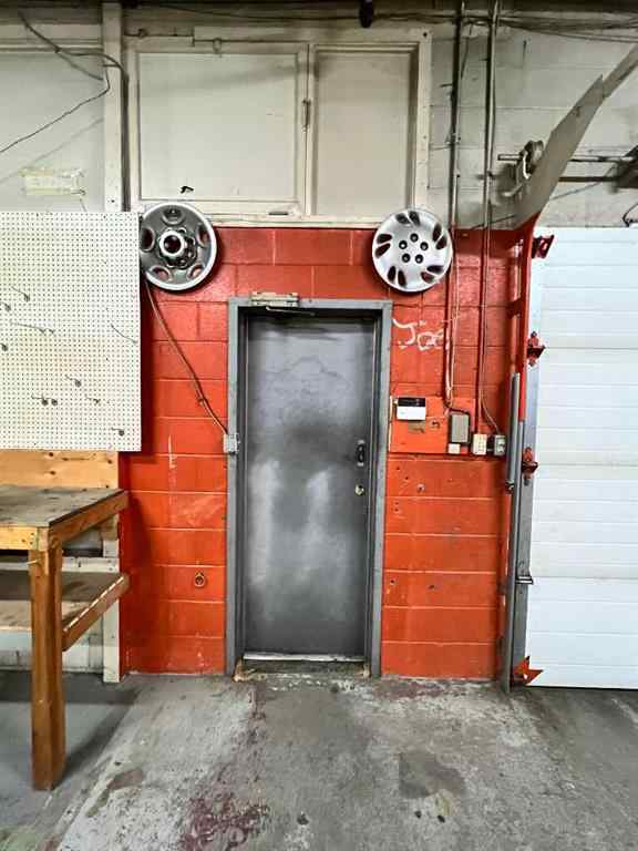 MLS® A2115023 - Unit #2 5804 50 Avenue  in Riverside Meadows Red Deer, Commercial