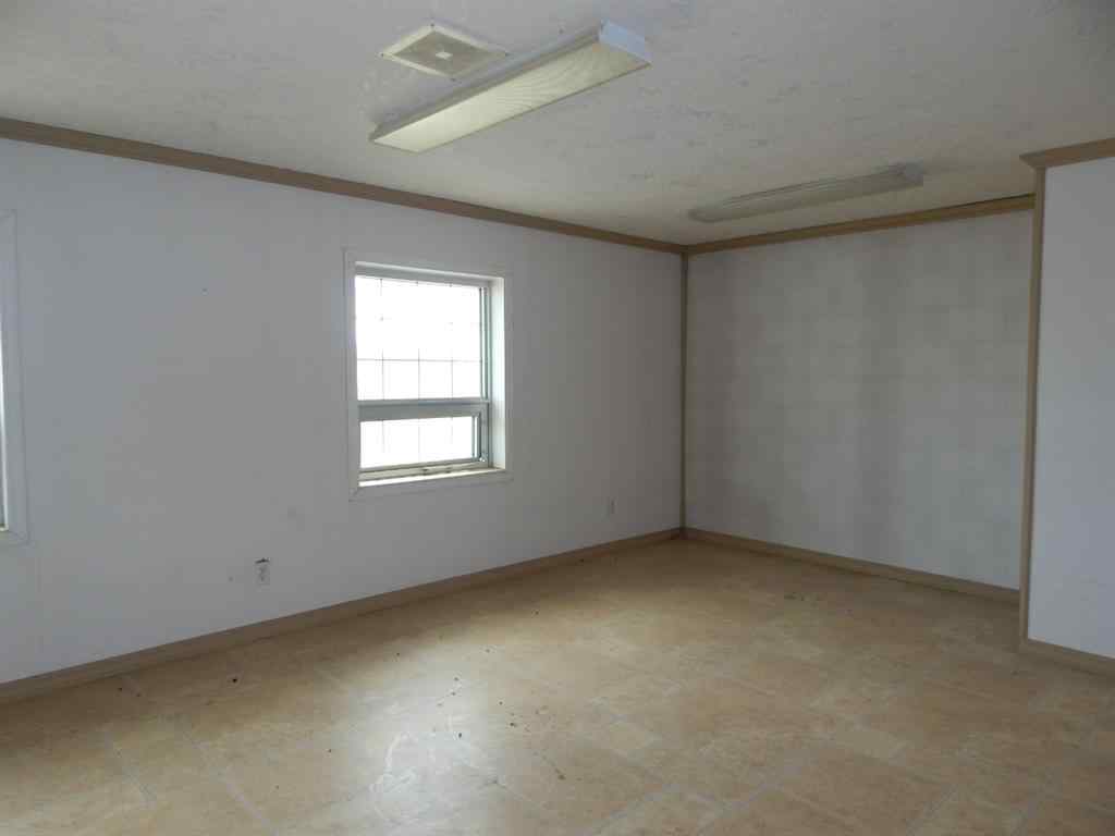 MLS® A2116056 - 9712 97 Street  in NONE High Level, Commercial