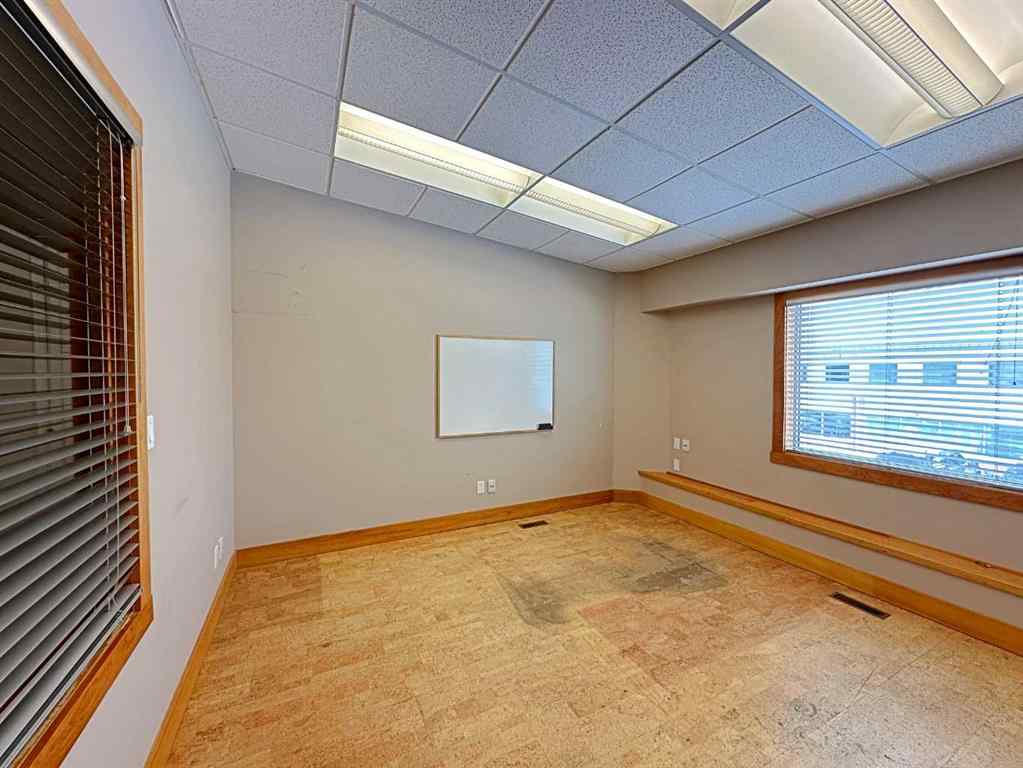 MLS® A2116428 - Unit #6B 380 Mackenzie Boulevard  in Mackenzie Park Fort McMurray, Commercial