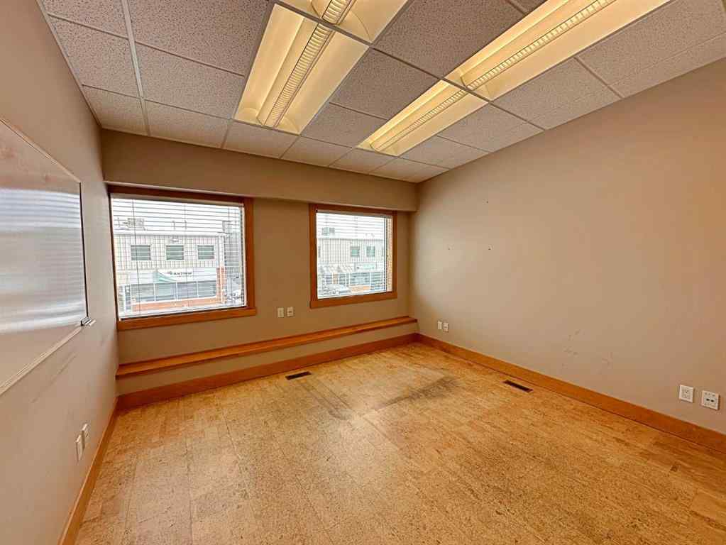 MLS® A2116428 - Unit #6B 380 Mackenzie Boulevard  in Mackenzie Park Fort McMurray, Commercial