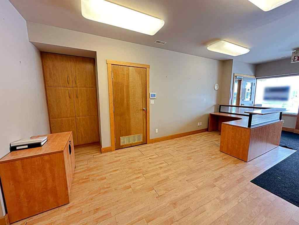 MLS® A2116428 - Unit #6B 380 Mackenzie Boulevard  in Mackenzie Park Fort McMurray, Commercial