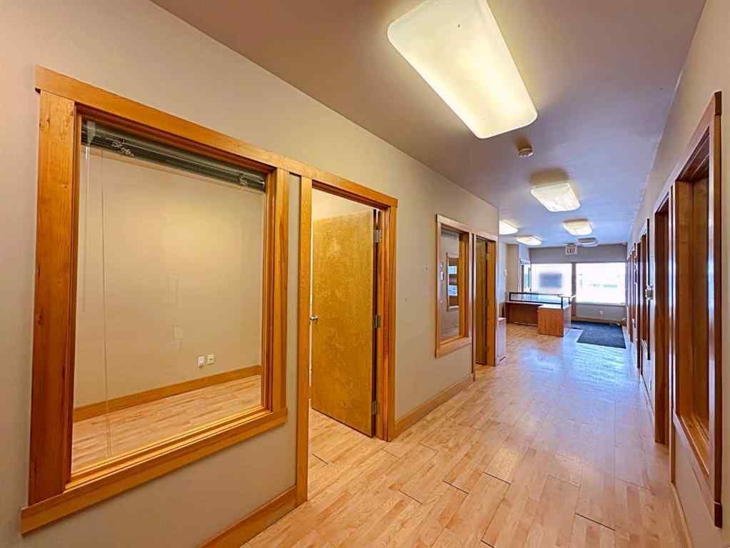 MLS® A2116428 - Unit #6B 380 Mackenzie Boulevard  in Mackenzie Park Fort McMurray, Commercial