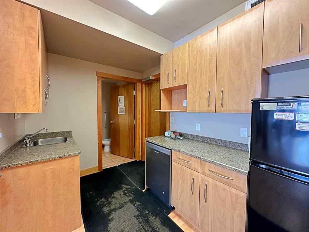 MLS® A2116428 - Unit #6B 380 Mackenzie Boulevard  in Mackenzie Park Fort McMurray, Commercial