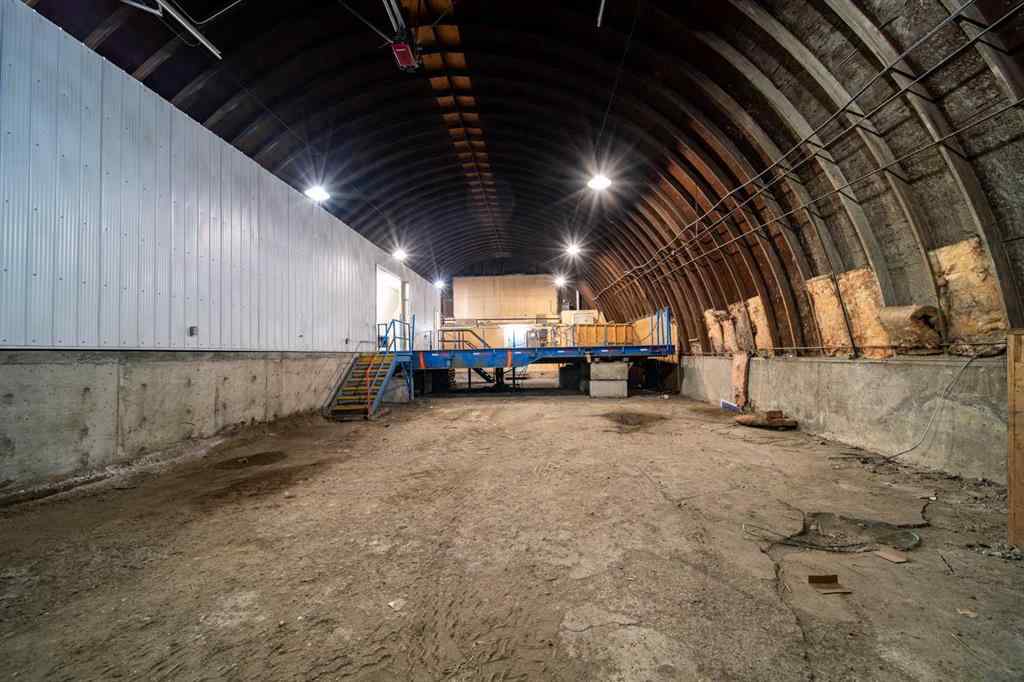 MLS® A2117096 - 810 1 Avenue  in Wainwright Wainwright, Commercial