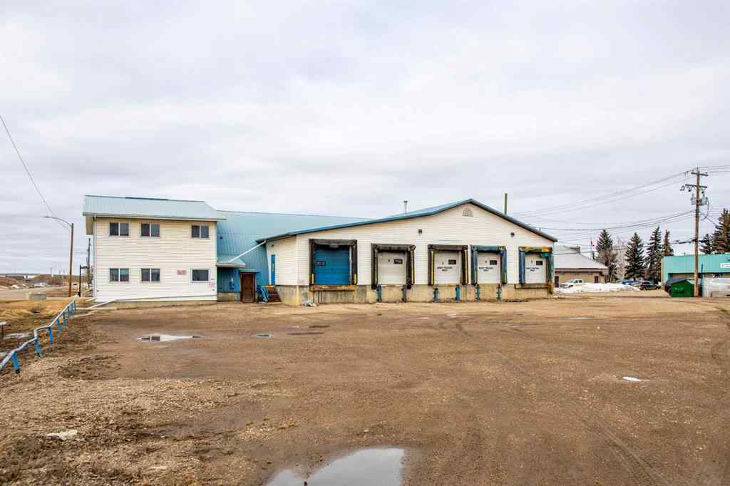 MLS® A2117096 - 810 1 Avenue  in Wainwright Wainwright, Commercial