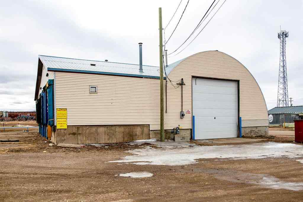 MLS® A2117096 - 810 1 Avenue  in Wainwright Wainwright, Commercial