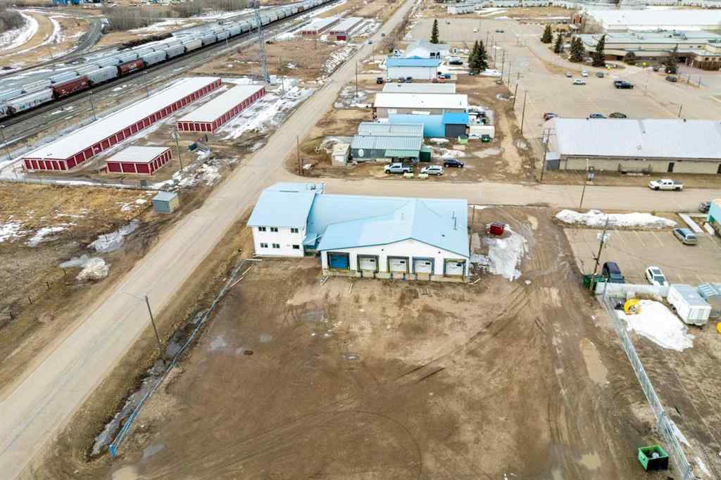 MLS® A2117096 - 810 1 Avenue  in Wainwright Wainwright, Commercial