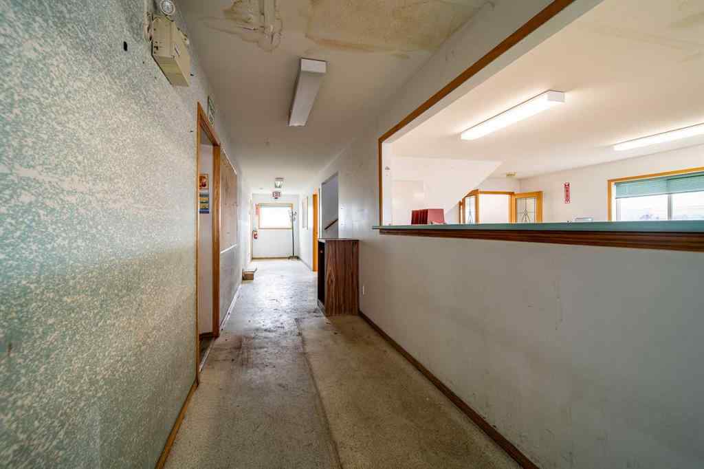 MLS® A2117096 - 810 1 Avenue  in Wainwright Wainwright, Commercial