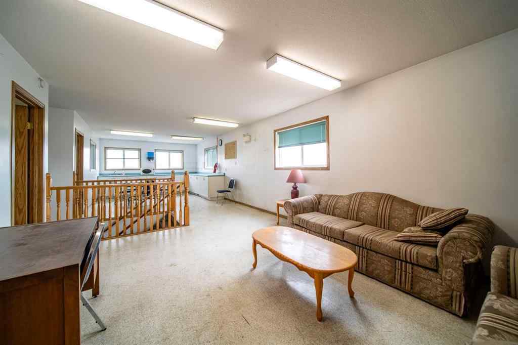 MLS® A2117096 - 810 1 Avenue  in Wainwright Wainwright, Commercial