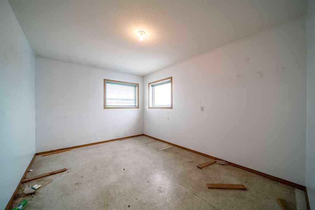 MLS® A2117096 - 810 1 Avenue  in Wainwright Wainwright, Commercial